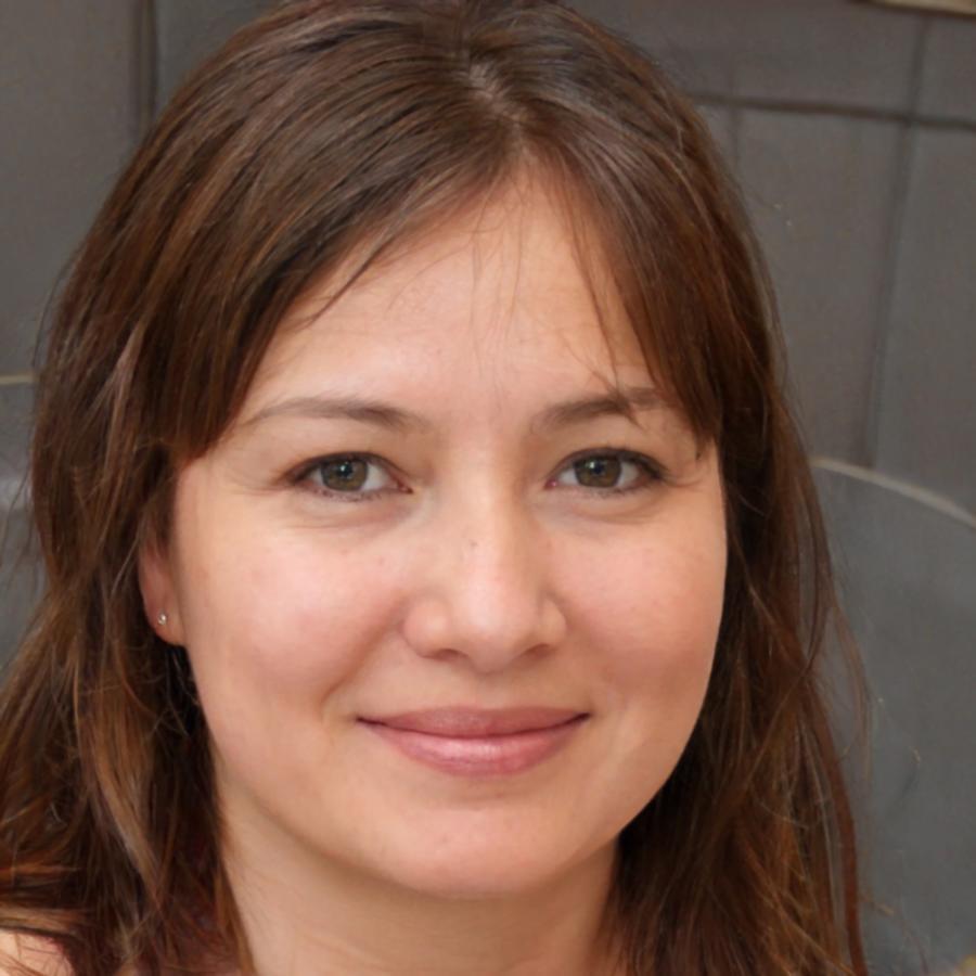 Instructora Elena Ruiz